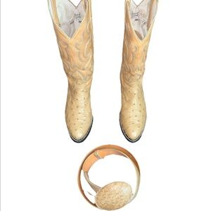 New Tony Lama Tan Ostrich Boots with 36inch belt(not new)& New Ostrich necklace
